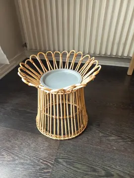 Socle en osier pour plante IKEA