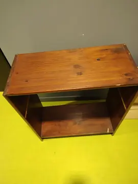 caisse et console en bois