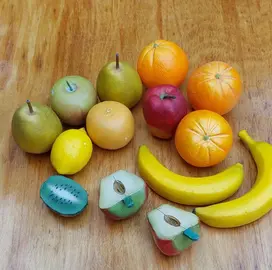 faux fruits (taille réelle)