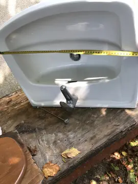 lavabo sur pied