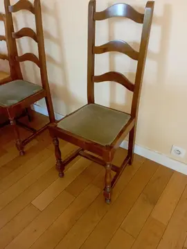 chaises