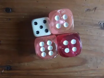 4 dés