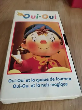 VHS Oui-Oui
