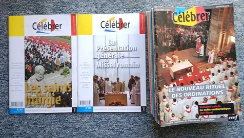 30 revues liturgique "Célébrer"