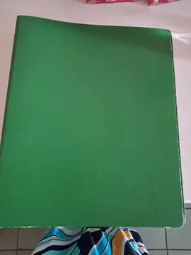 ckasseur vert 4 anneaux