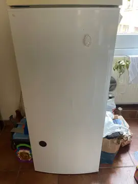 frigo état de marche très bon état 54 cm x 60 cm X 124 cm
