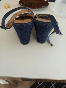 sandales bleues T38