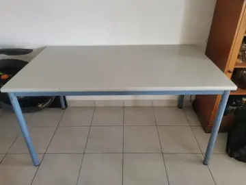 Table de salle à manger 140x80 h73