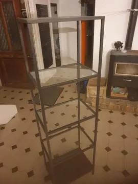 étagère noire