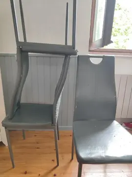 chaises