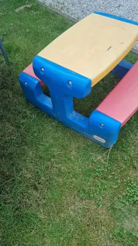 table extérieur enfant little tikes