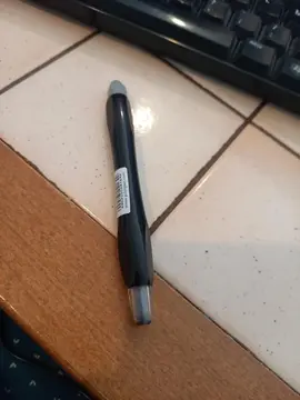 crayon a papier spécialement pour faire des dessins