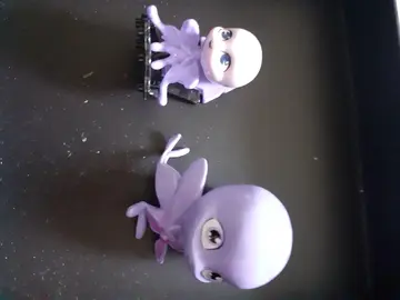 Figurines de "Miraculeuse" paon