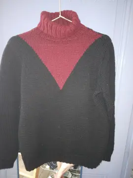 pull tricoté mains T42