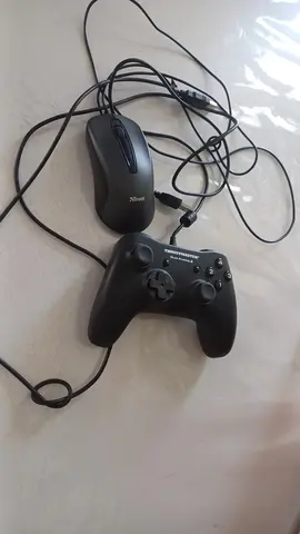 manette et souris pour pc