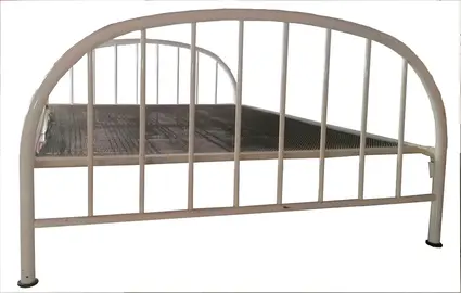 Lit métallique