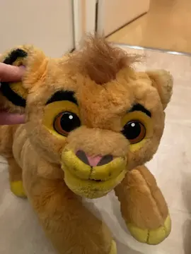 peluche lion