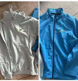 une veste et un sweat