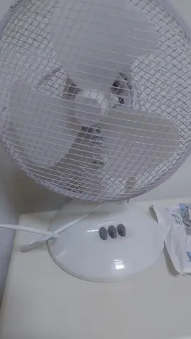 3 ventilateurs à réparer