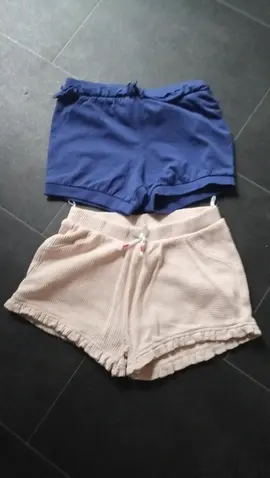 short fille 18-24