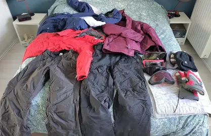 Lot de vêtements de ski