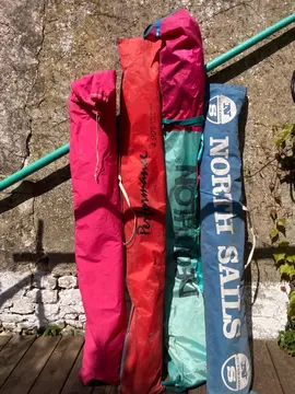 Lot de voiles de planche à voile vintage