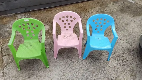 3 chaises enfant