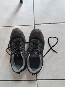 basket noir 37 très bon état