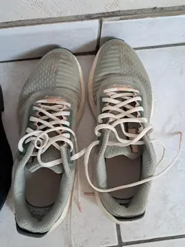 basket taille 40
