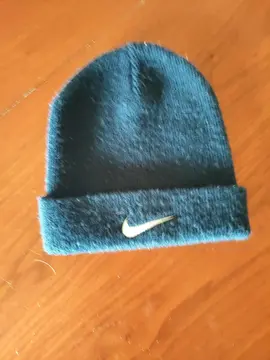 bonnet enfant Nike... neuf