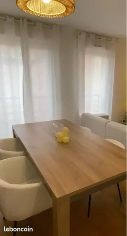 table pour salle à manger/salon