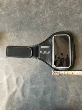 brassard pour téléphone