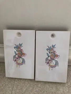 2 CARREAUX FAIENCE