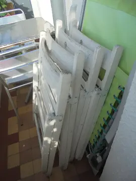 4 chaises IKEA à recoller