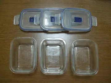 3 tupperwares en verre