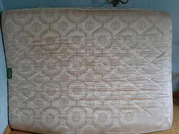 Matelas 2 personnes