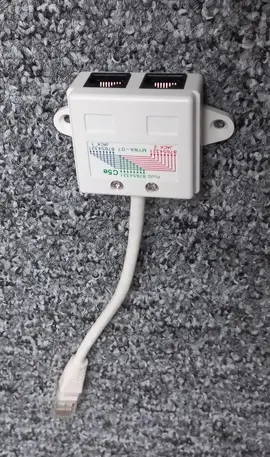 [Pour Dumitru] Splitter RJ45 (1 connecteur Mâle - 2 connecteurs femelles)