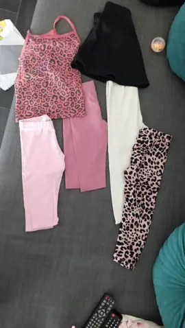 vêtements fille 2-4 ans