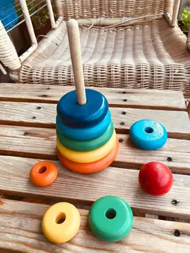 bibelot en bois peint multi couleurs à moduler