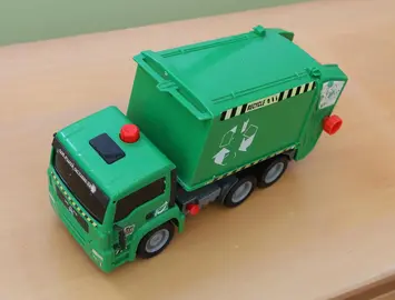 Jouet camion poubelle