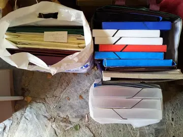 Classeurs etc (bureau)