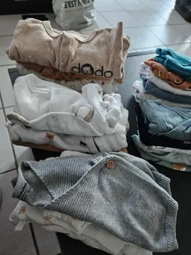 VETEMENTS TAILLE NAISSANCE