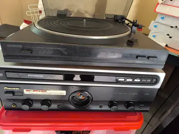 Ampli- lecteur DVD -platine- lecteur VHS
