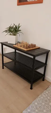 etagere basse en métal noire