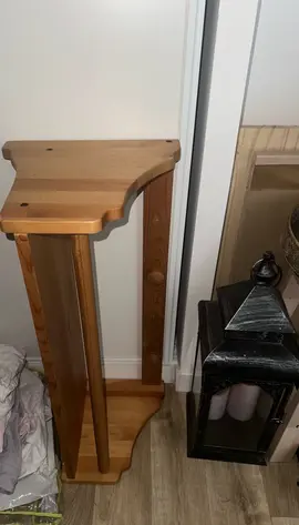 Étagère en bois