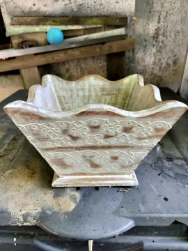 Très joli cache pot
