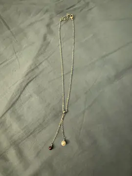 petit collier argenté