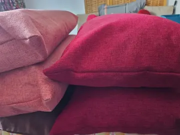 5 coussins tout neuf