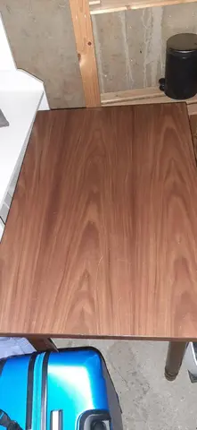 Table en bois