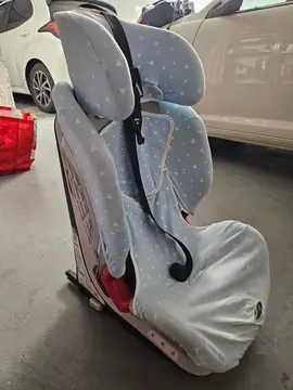 Chicco Youniverse siège auto évolutif